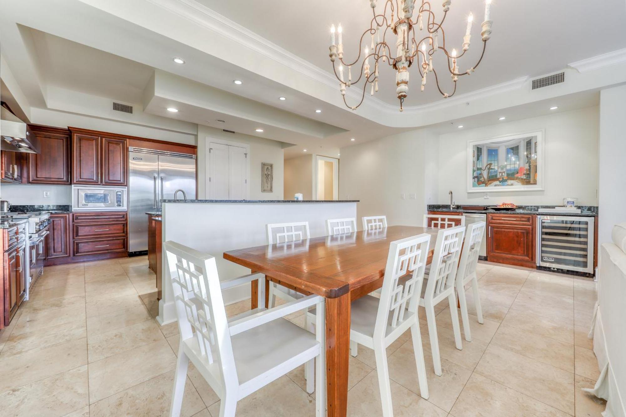 Sanctuary By The Sea Condos شاطئ سانتا روزا الغرفة الصورة