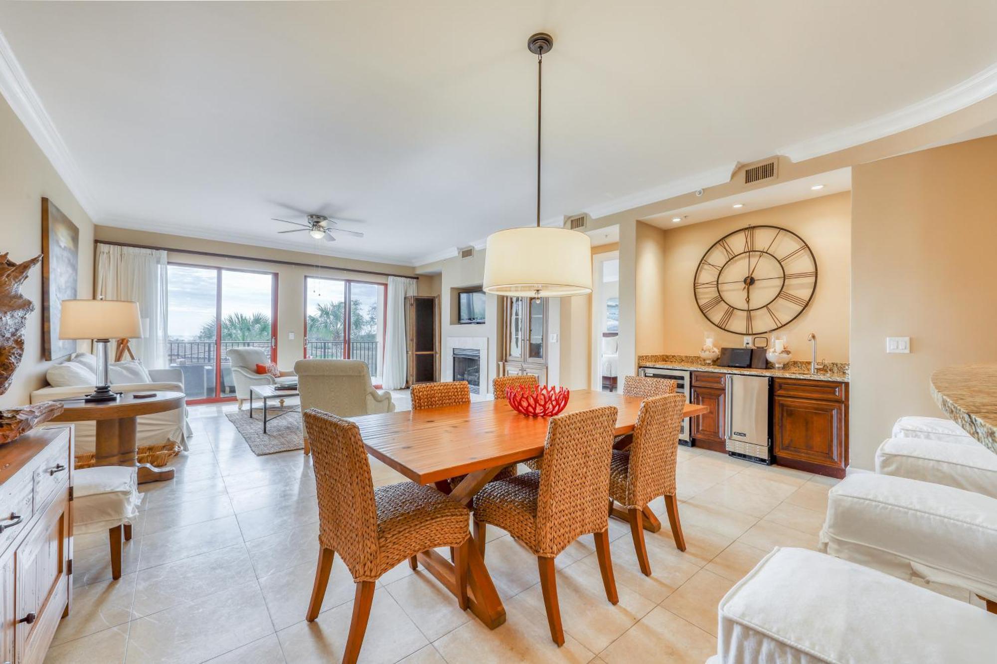 Sanctuary By The Sea Condos شاطئ سانتا روزا الغرفة الصورة